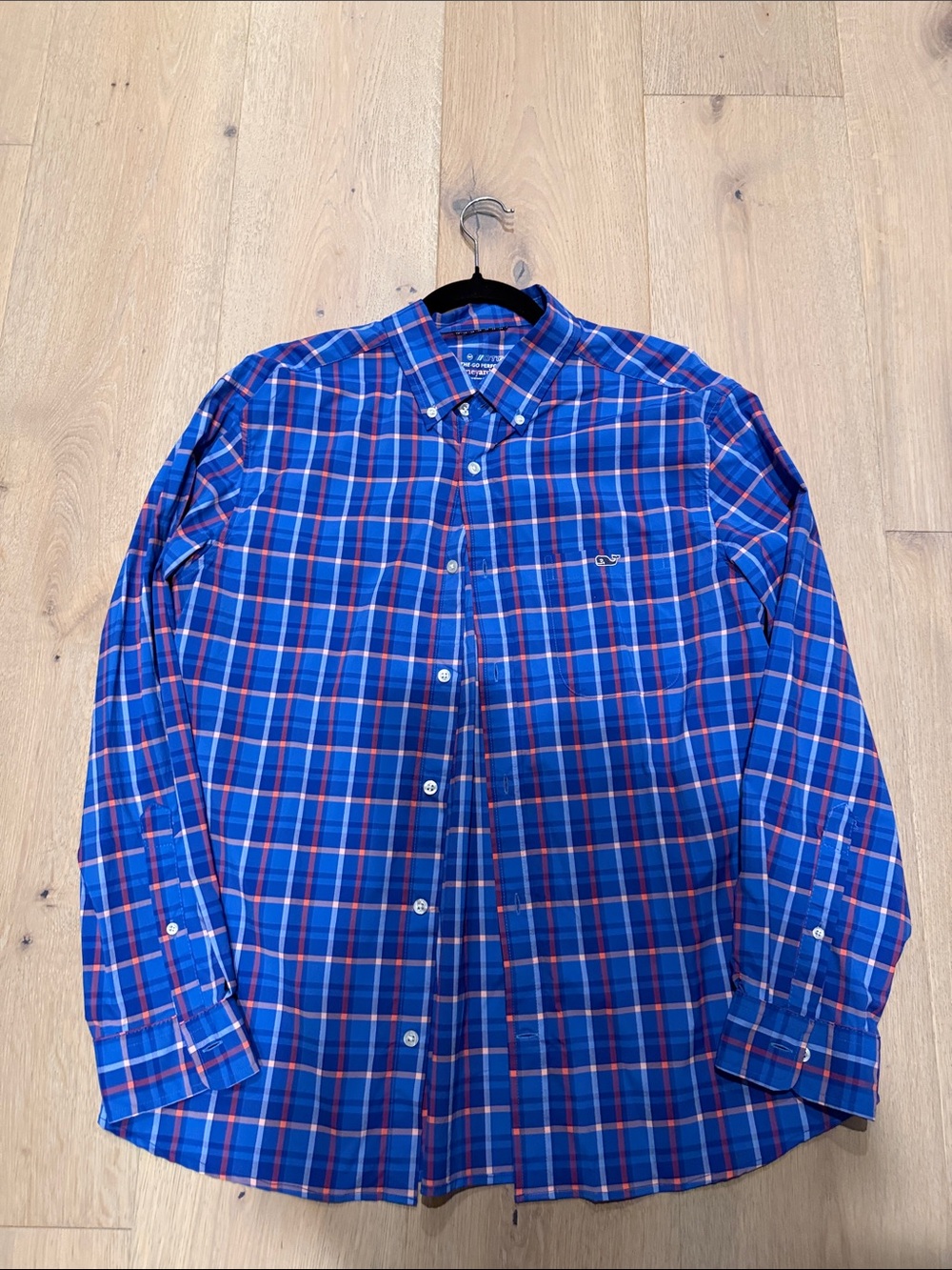 Men’s vineyard vines on the go performance button down shirt large worn once